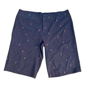 Wild Rye Women Ruby Mountain Bike Shorts Size 14 Black Moon Star MTB Outdoor NEW